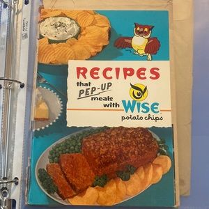 VINTAGE Wise Recipe book